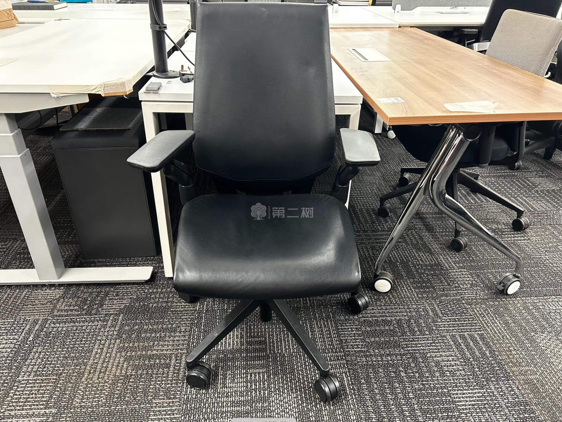 Used Gesture Ergonomic Chair Office Chair Computer Chair Staff Chair Gaming Chair